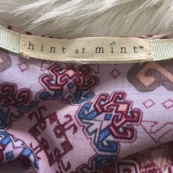 Pink pattern top - Picture 4 of 8